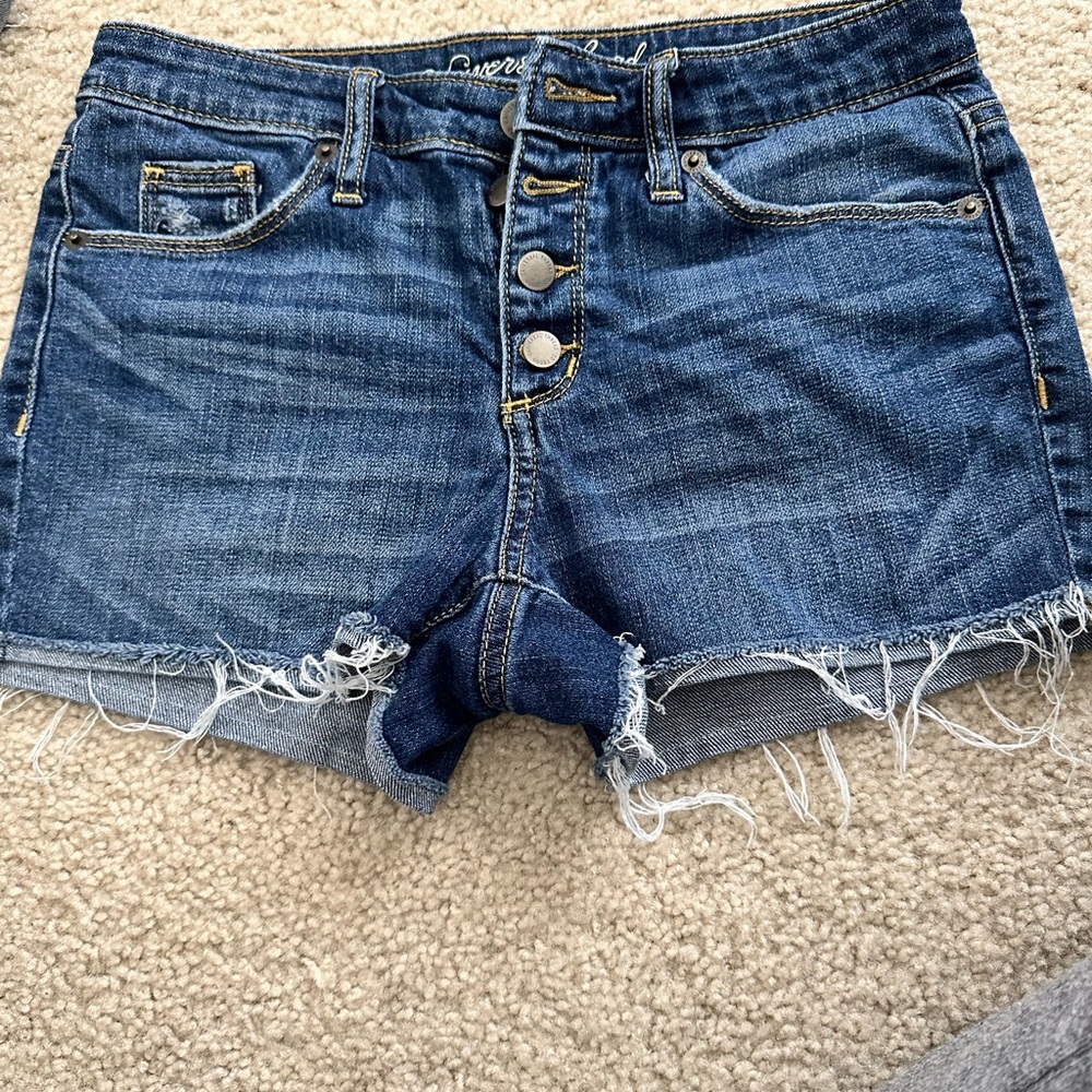 Universal thread (target) Jean shorts